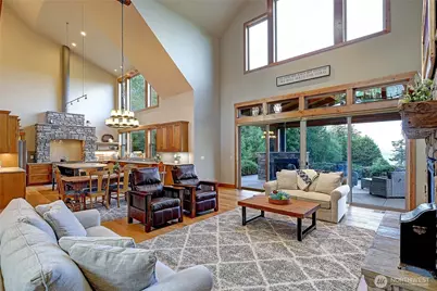 418 Tillicum Way, Camano Island, WA 98282 - Photo 9