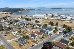 814 26th St, Anacortes, WA 98221 - Photo 19