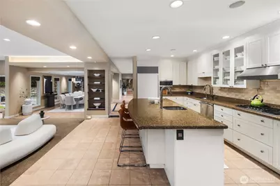 3215 78th Place NE, Medina, WA 98039 - Photo 11