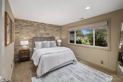 3215 78th Place NE, Medina, WA 98039 - Photo 29
