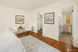 3938 NE Belvoir Pl, Seattle, WA 98105 - Photo 15
