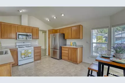 8806 60th Avenue E, Puyallup, WA 98371 - Photo 11