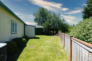 8806 60th Ave E, Puyallup, WA 98371 - Photo 31