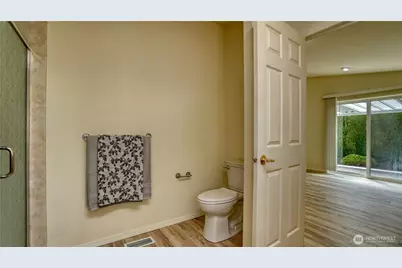 8806 60th Avenue E, Puyallup, WA 98371 - Photo 21