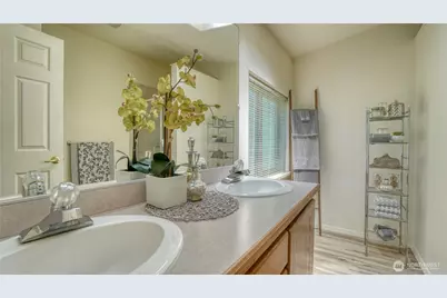 8806 60th Avenue E, Puyallup, WA 98371 - Photo 17