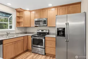 6915 SE Cleveland Ave, Port Orchard, WA 98366 - Photo 7