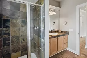 8701 113th Ave SE, Newcastle, WA 98056 - Photo 17