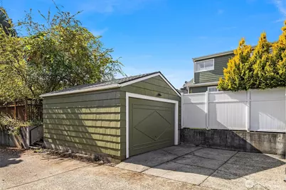 5224 37th Avenue NE, Seattle, WA 98105 - Photo 33