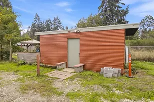 1123 Military Rd E, Tacoma, WA 98445 - Photo 27