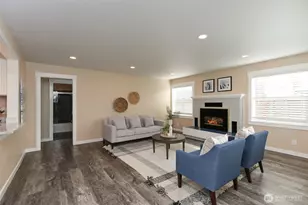 950 SE 4th Ave, Oak Harbor, WA 98277 - Photo 5
