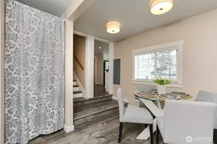 950 SE 4th Ave, Oak Harbor, WA 98277 - Photo 13