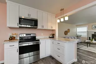 950 SE 4th Ave, Oak Harbor, WA 98277 - Photo 37