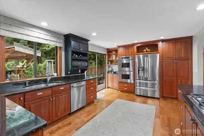 4130 156th Lane SE, Bellevue, WA 98006 - Photo 15