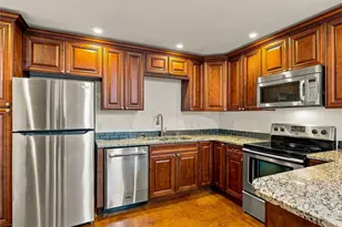 10404 NE 198th St, Bothell, WA 98011 - Photo 27