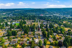 10404 NE 198th St, Bothell, WA 98011 - Photo 37