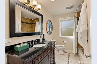 10404 NE 198th Street, Bothell, WA 98011 - Photo 19