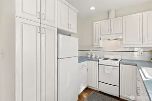 220 W Olympic Pl, Seattle, WA 98119 - Photo 27