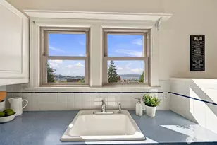 220 W Olympic Pl, Seattle, WA 98119 - Photo 29