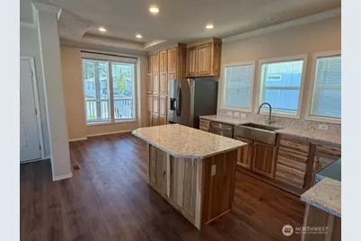 2101 S 324th Street #7, Federal Way, WA 98003 - Photo 3