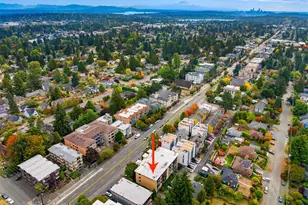 11239 Greenwood Ave N, Seattle, WA 98133 - Photo 25