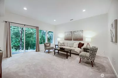 15301 SE 48th Drive, Bellevue, WA 98006 - Photo 19