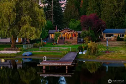 30979 E Lake Morton Drive SE, Kent, WA 98042 - Photo 1