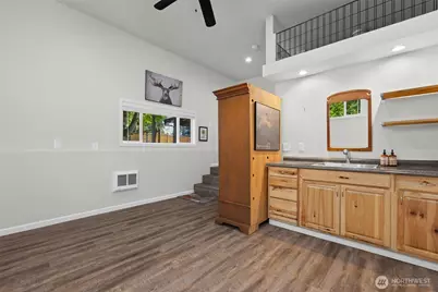 30979 E Lake Morton Drive SE, Kent, WA 98042 - Photo 35