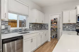 2113 Lancaster Dr, Ferndale, WA 98248 - Photo 11