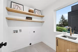 4529 Corliss Ave N, Seattle, WA 98103 - Photo 15