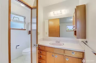 7320 33rd Ave S, Seattle, WA 98118 - Photo 17