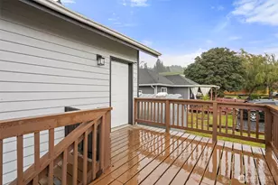 1111 Willapa St, Raymond, WA 98577 - Photo 23