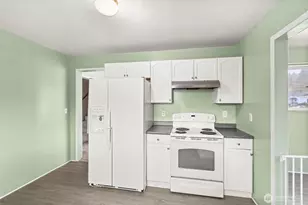 1111 Willapa St, Raymond, WA 98577 - Photo 11