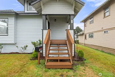 1111 Willapa Street, Raymond, WA 98577 - Photo 3