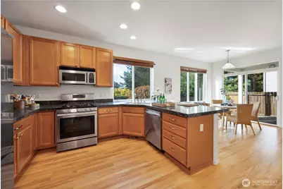 5125 NE 5th Street, Renton, WA 98059 - Photo 7