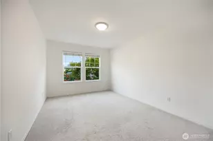 5125 NE 5th St, Renton, WA 98059 - Photo 21