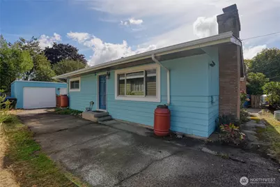 9016 12th Avenue NW, Seattle, WA 98117 - Photo 23