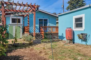 9016 12th Ave NW, Seattle, WA 98117 - Photo 17