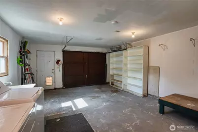9016 12th Avenue NW, Seattle, WA 98117 - Photo 21