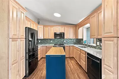 5922 184th Lane SW, Rochester, WA 98579 - Photo 9