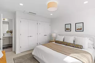 307 NW 52nd St, Seattle, WA 98107 - Photo 15