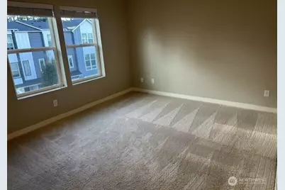 13717 Admiralty Way #H7, Lynnwood, WA 98087 - Photo 11