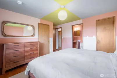 9612 55th Avenue S, Seattle, WA 98118 - Photo 17