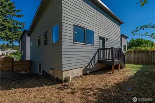 647 S 150th St, Burien, WA 98148 - Photo 31