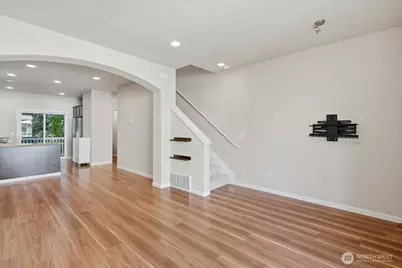 4804 215th Lane SW #38, Mountlake Terrace, WA 98043 - Photo 5