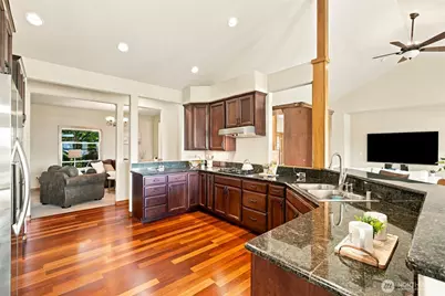 7707 213th Avenue SE, Snohomish, WA 98290 - Photo 11