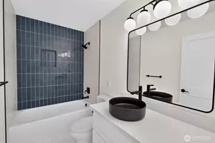 10238 Renton Ave S, Seattle, WA 98178 - Photo 19