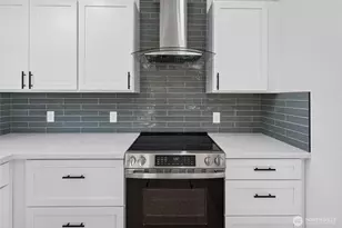 10238 Renton Ave S, Seattle, WA 98178 - Photo 7