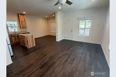 2101 S 324th Street #19, Federal Way, WA 98003 - Photo 3