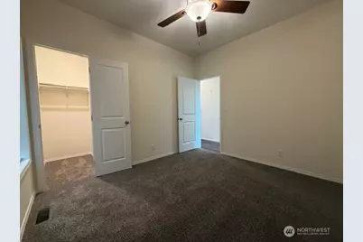 2101 S 324th Street #19, Federal Way, WA 98003 - Photo 7