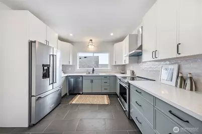 317 NE 58th Street, Seattle, WA 98105 - Photo 11